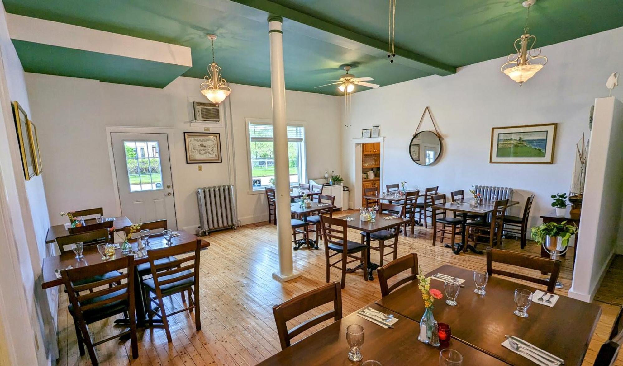 The Georgetown Inn Екстериор снимка
